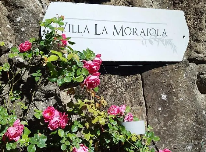 アパート La Moraiola