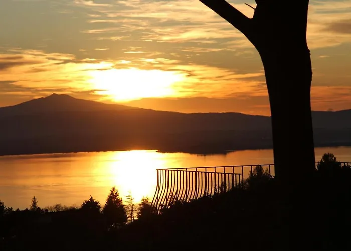 アパート La Moraiola *