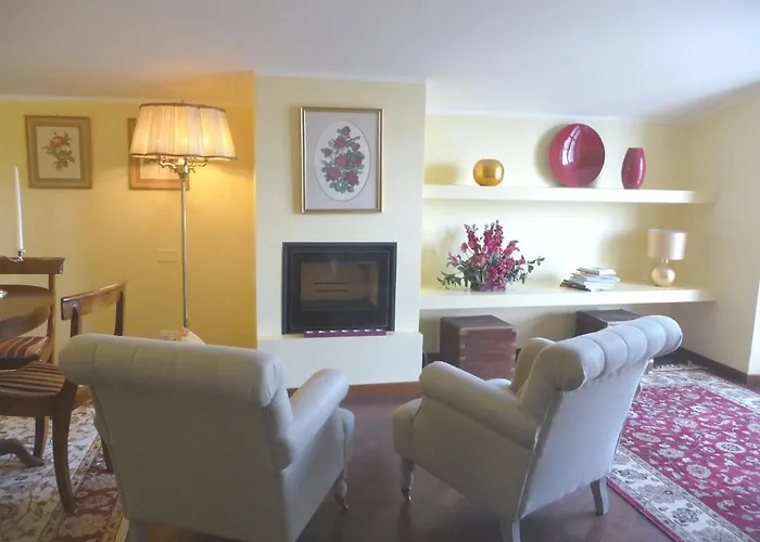 アパート La Moraiola *